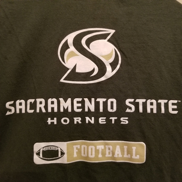 Champion Green short sleeve Sacramento State Football shirt Size Adult Small - Picture 3 of 8